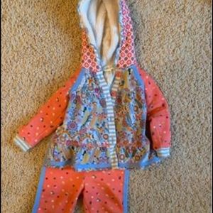 Matilda Jane Two Piece Sweatsuit 12-18 months